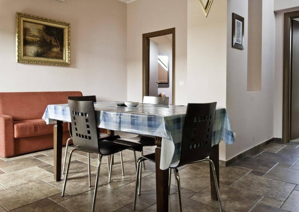 Cascina Gobba Hotel Milan Bagian luar foto