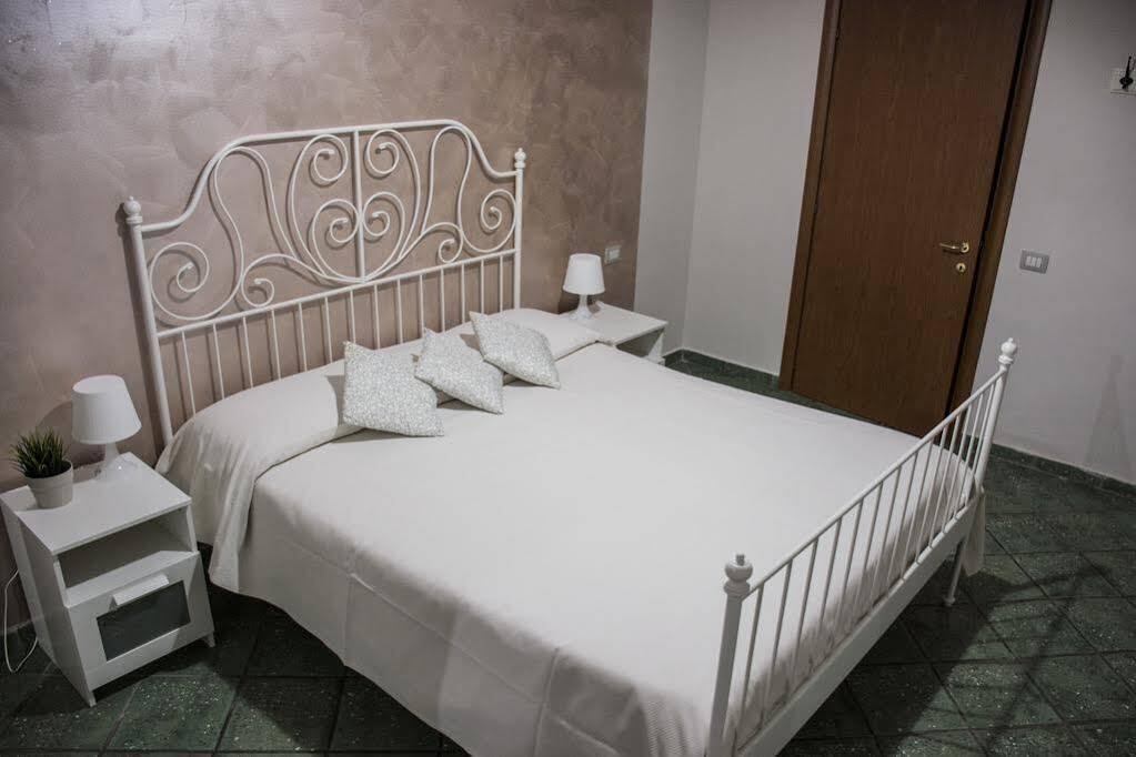 Cascina Gobba Hotel Milan Bagian luar foto